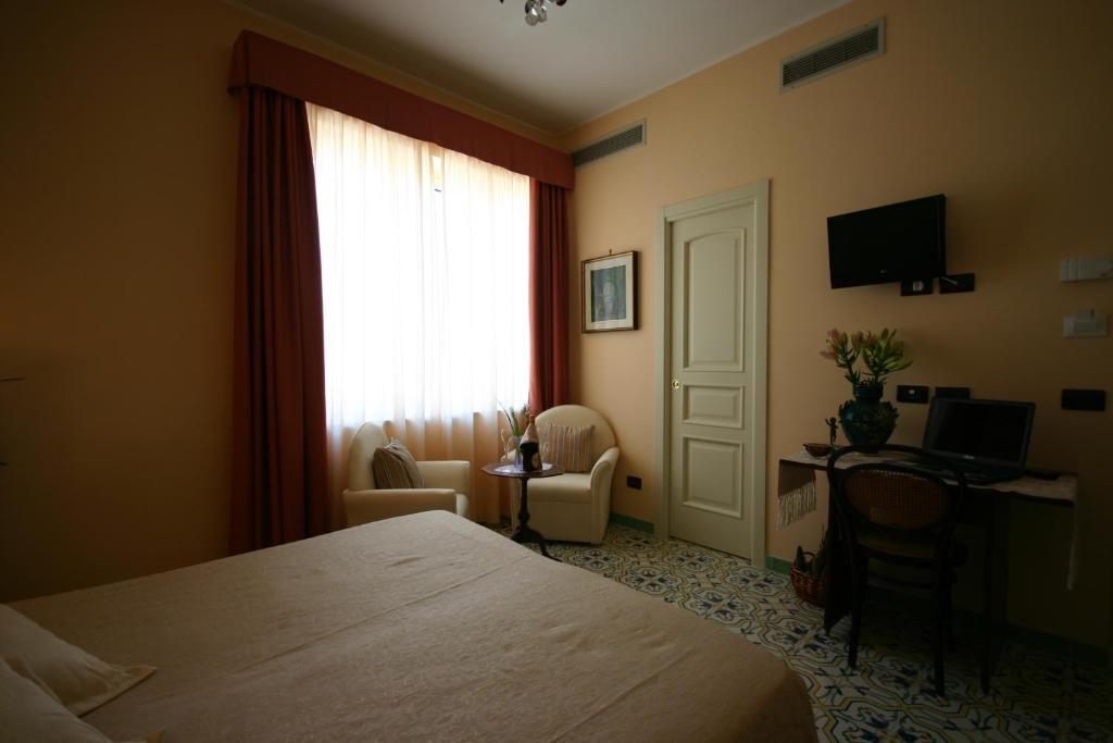Sorrento Inn Guesthouse Номер фото